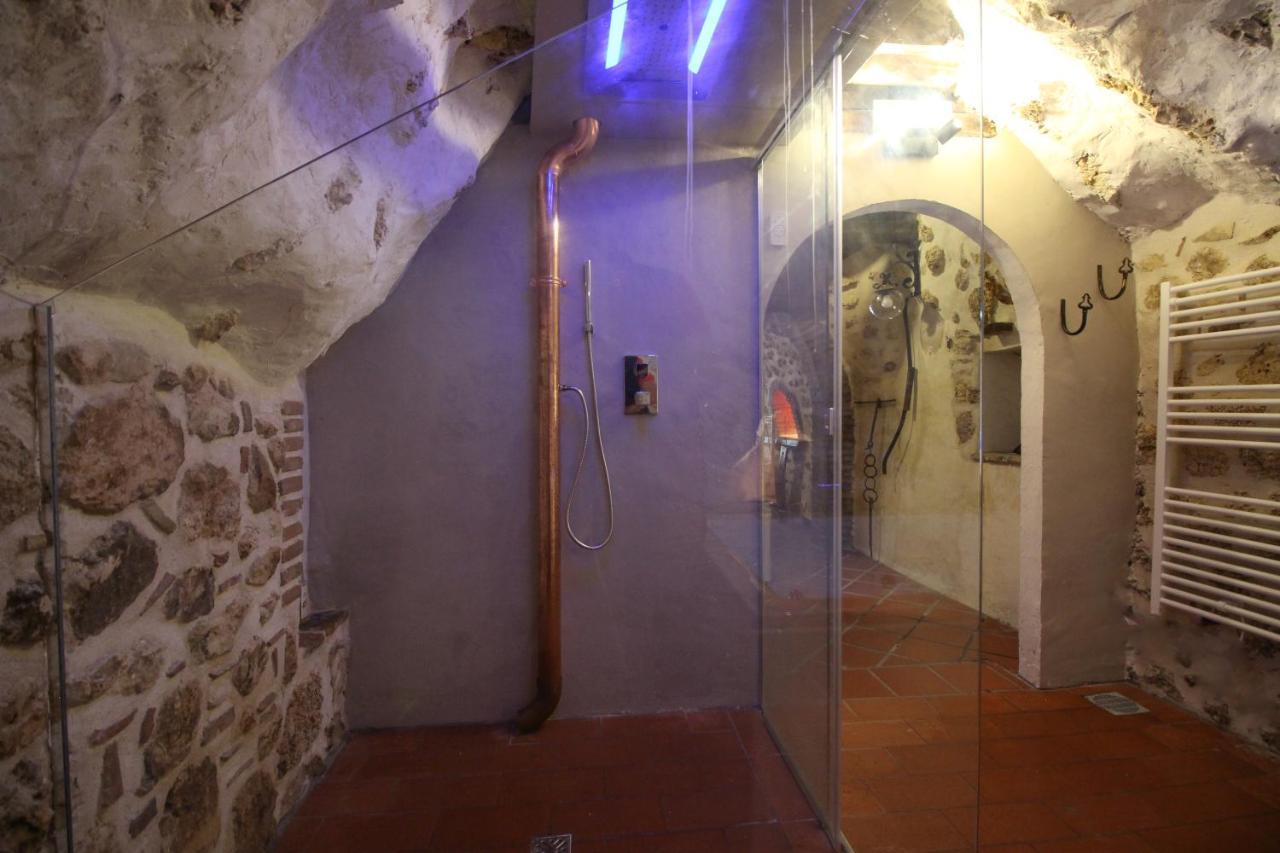 Villa Santo'S House Luxury - Idromassaggio E Doccia Emozionale Santo Stefano Di Sessanio Exterior foto