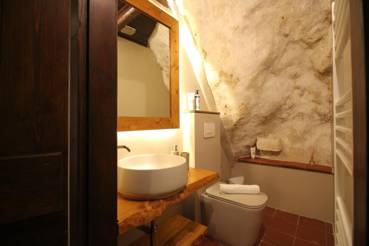 Villa Santo'S House Luxury - Idromassaggio E Doccia Emozionale Santo Stefano Di Sessanio Exterior foto